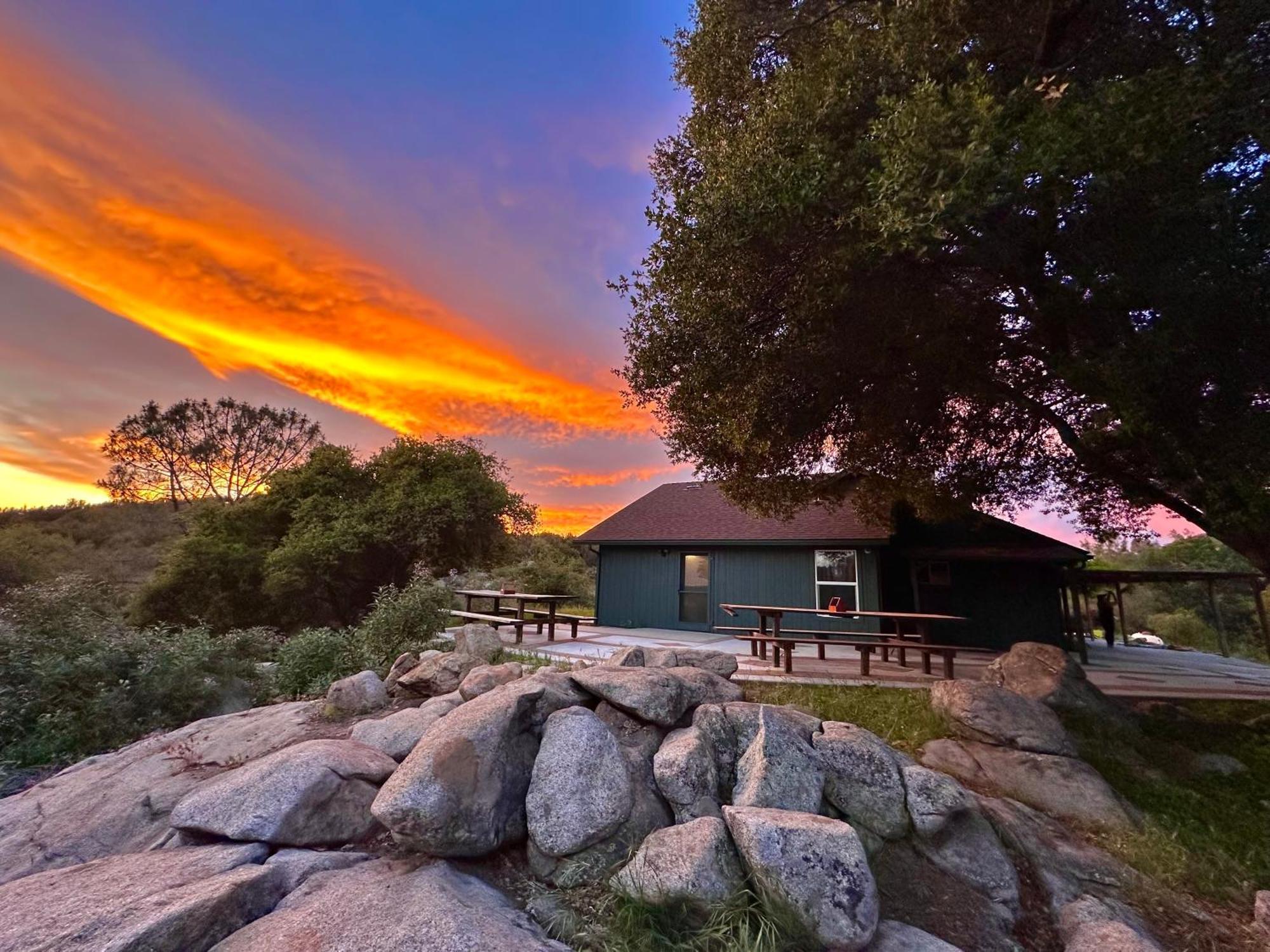 Emerald Ranch Of Yosemite Villa โคสต์โกลด์ ภายนอก รูปภาพ